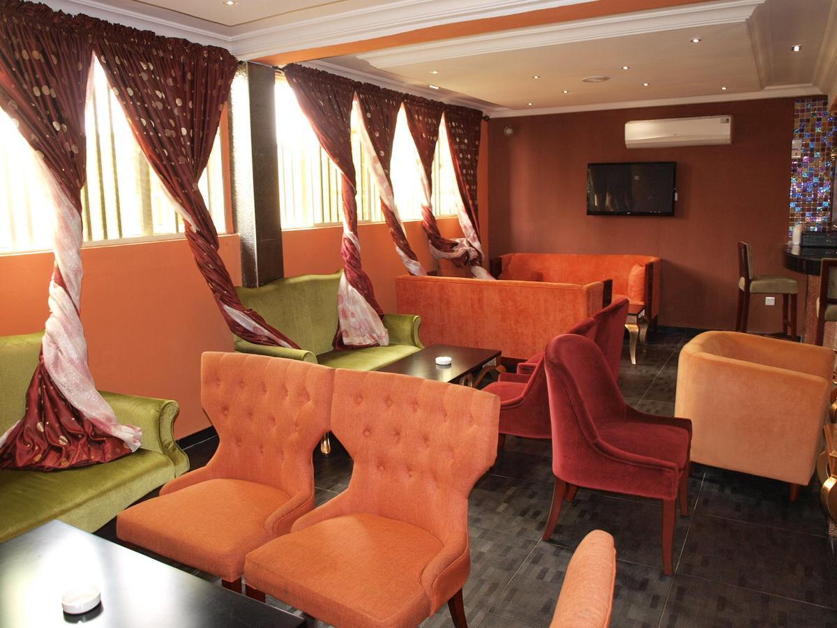 Apollo Hotel Lagos Exterior photo