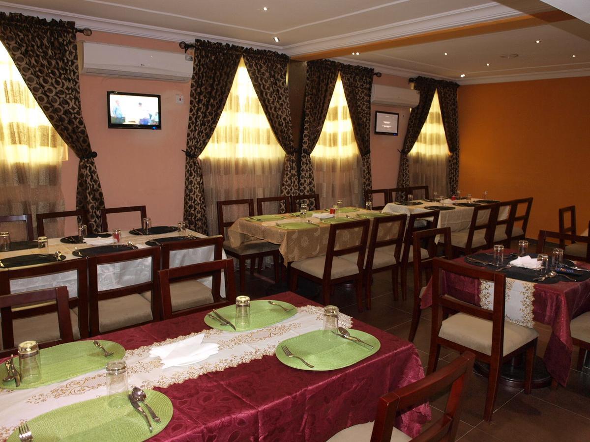 Apollo Hotel Lagos Exterior photo